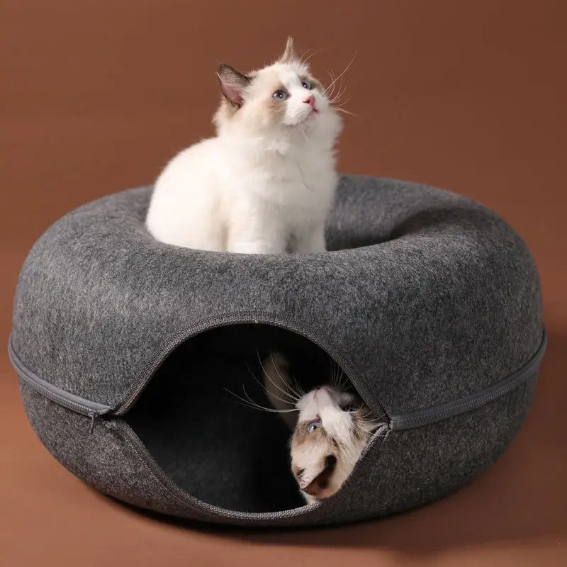 tunnel pour chat gris foncé avec deux face un lit et l autre  tunnel